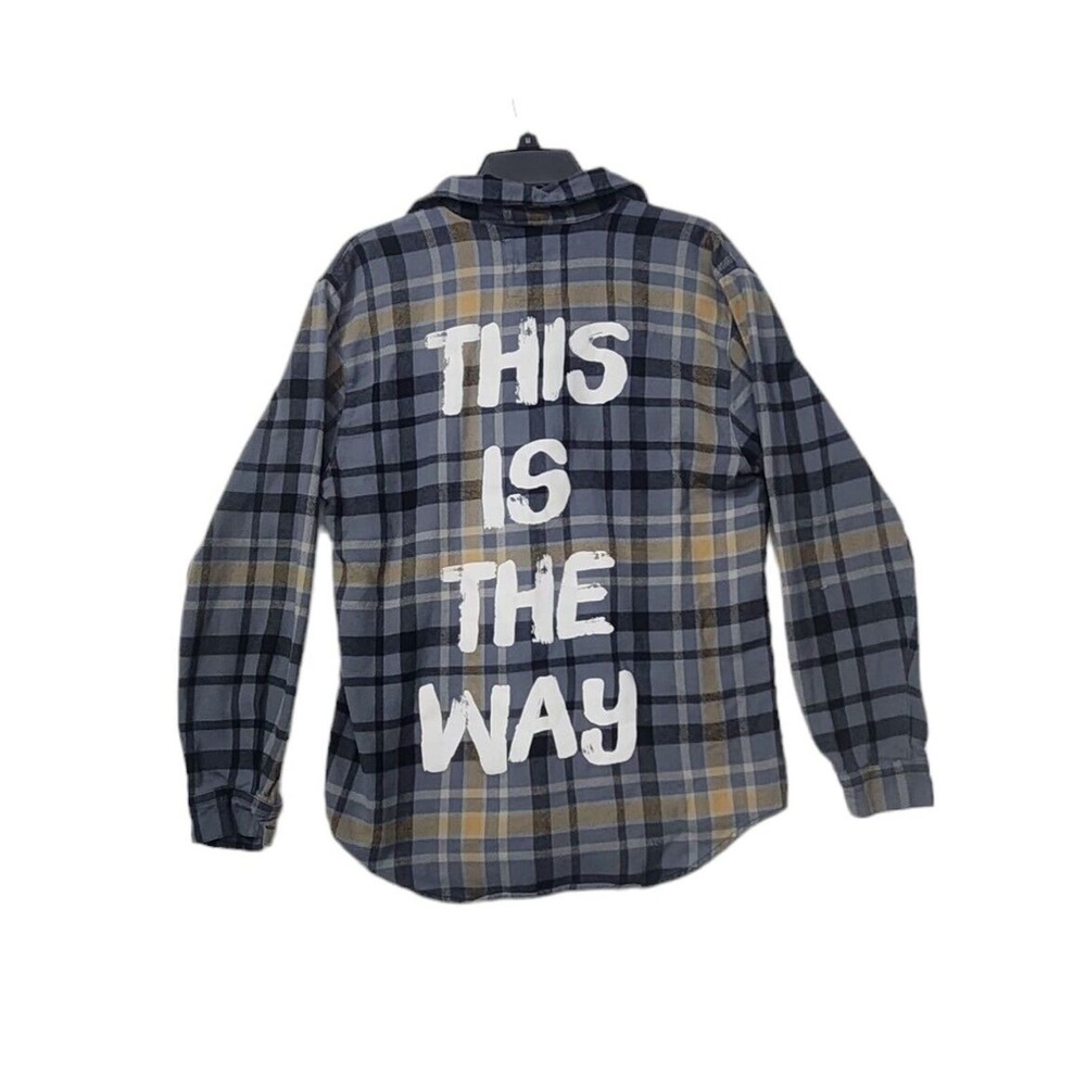 STAR WARS CAKEWORTHY THIS IS THE WAY PLAID FLANNEL MANDALORIAN YODA SHIRT LG